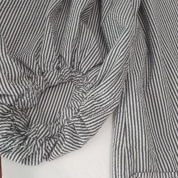 💖 Banana Republic Striped Seersucker Top Balloon Sleeve Size S - Picture 6 of 10